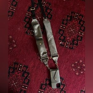 Bandolier / iPhone 13  / brand new